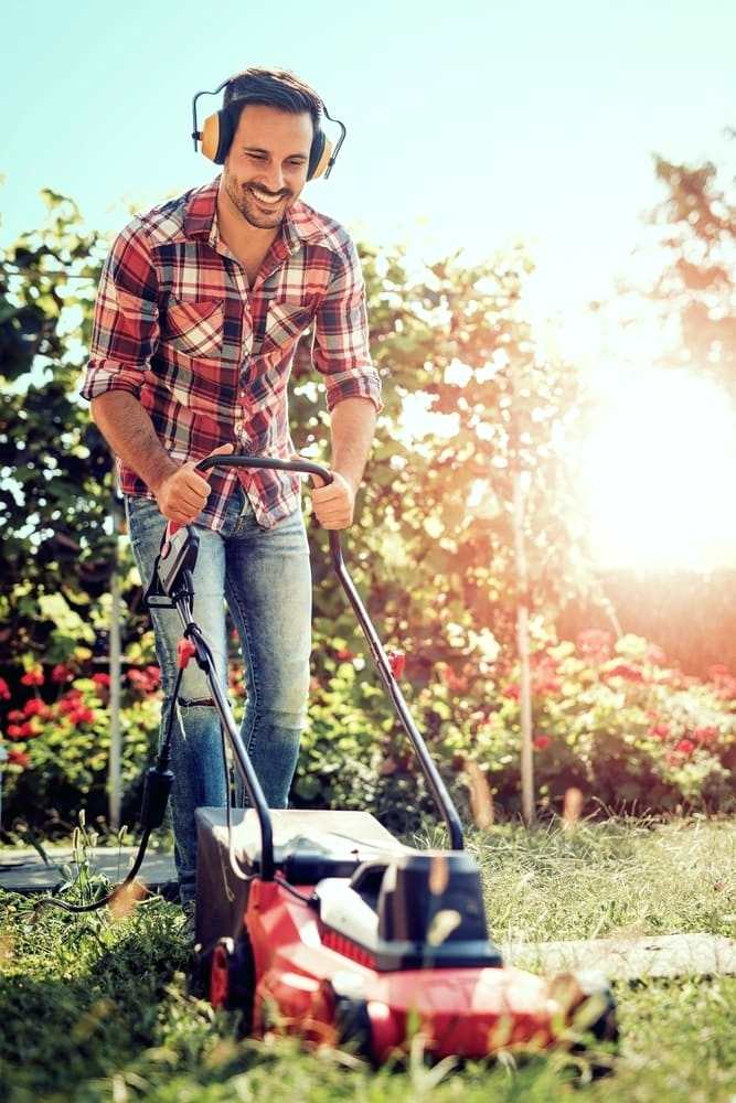 ear-protection-for-lawn-mowing-wear-ear-protection-while-mowing-the-lawn-ear-protection-lawn-mowing